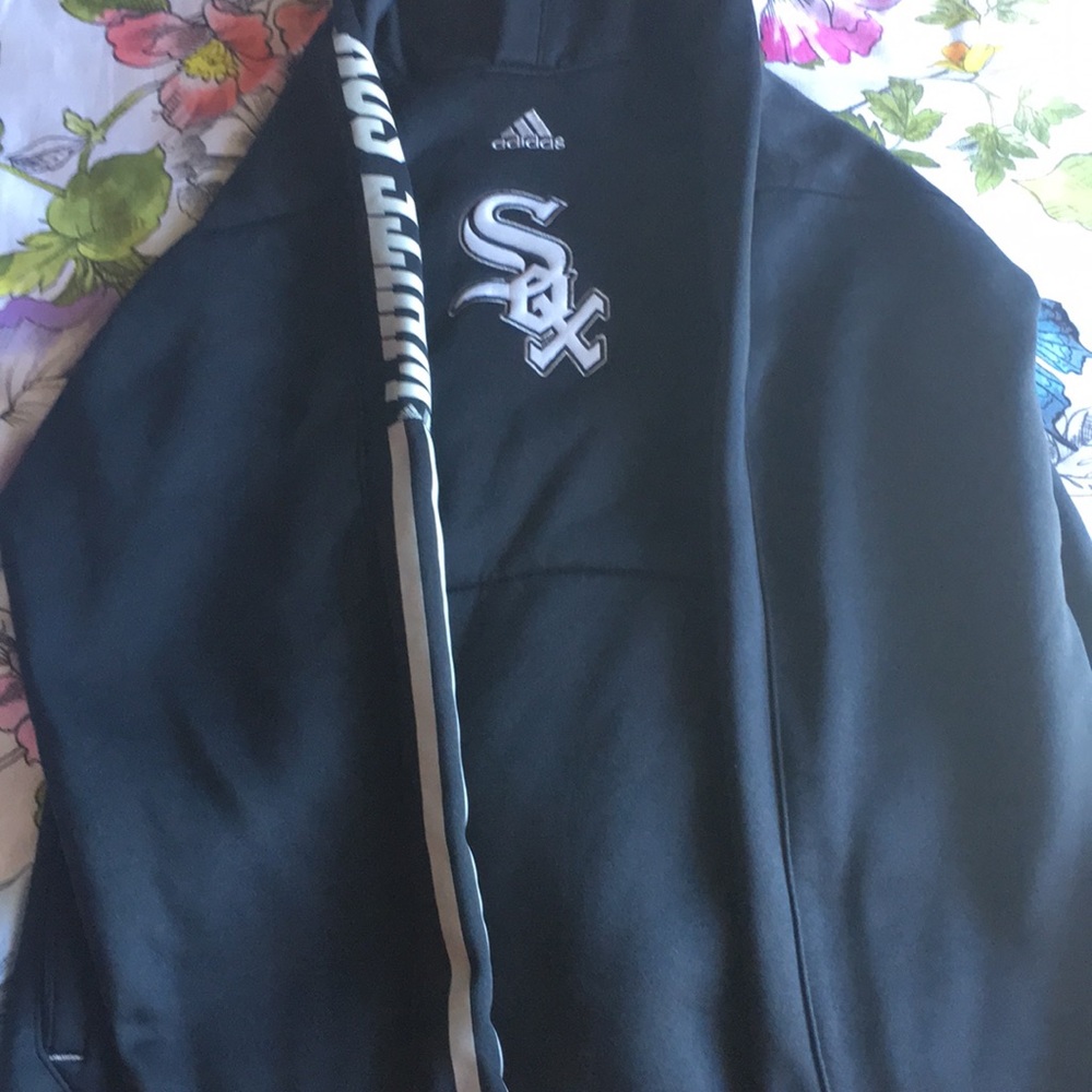 Adidas sweater